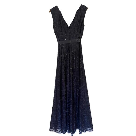 Tahari Midnight Blue 3D Floral Applique Cap Sleeve Ribbon Tie Sash Maxi Gown 6 - Picture 4 of 6